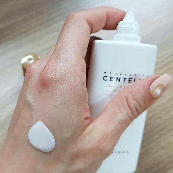 Hướng dẫn sử dụng kem chống nắng Skin1004 Madagascar Centella Air-fit Suncream SPF50+ PA++++