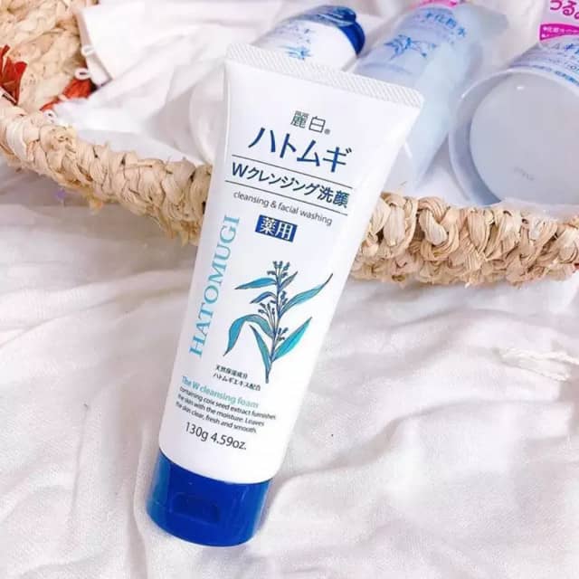 Cách Dùng Sữa Rửa Mặt Ý Dĩ Hatomugi Naturie