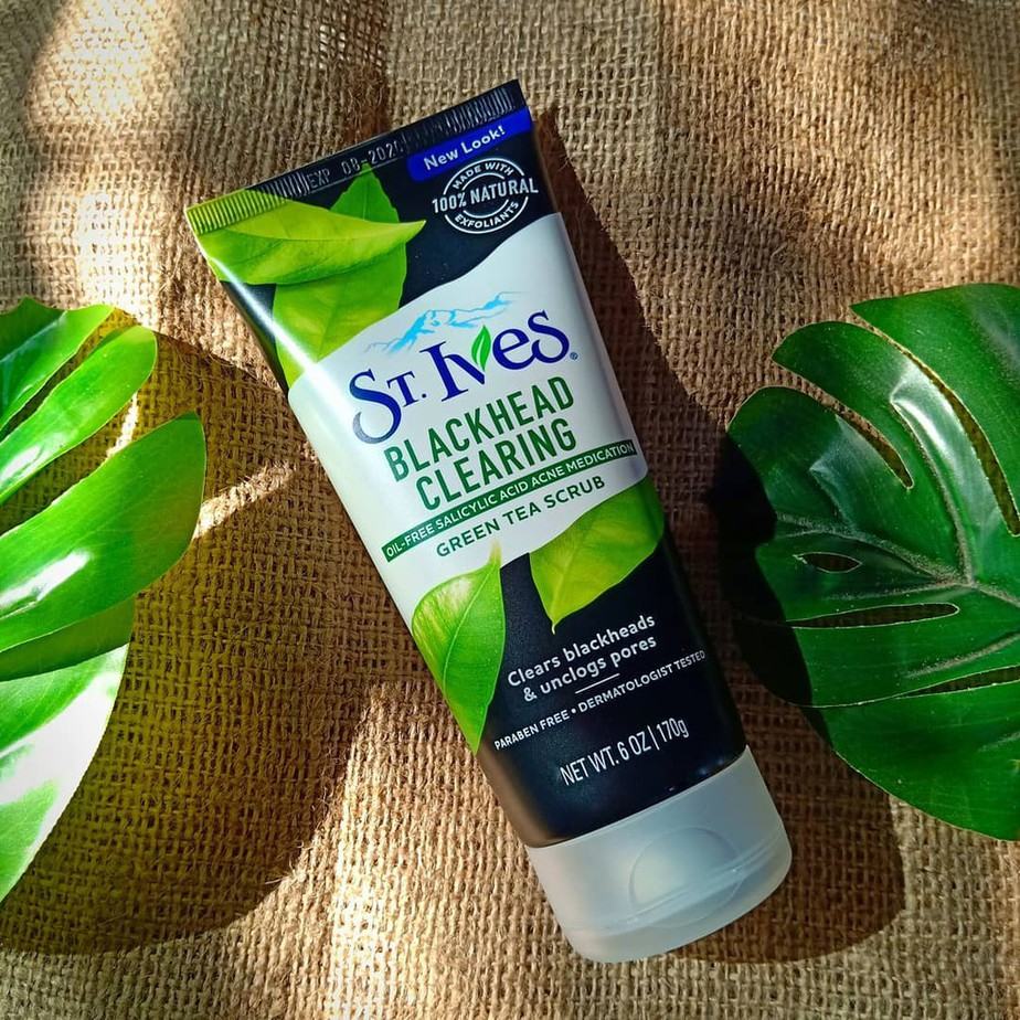 Sữa Rửa Mặt Sạch Mụn Đầu Đen ST.IVES Trà Xanh